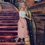 Shannon Sample - @joy.in.style - Instagram