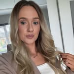 Shan 🦩 - @shannonsimmsxx - Instagram