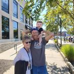 Shari Calhoun - Facebook