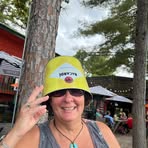 Shari Davison - Facebook