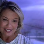 Sheri Gustafson - @barefootponytails - Instagram