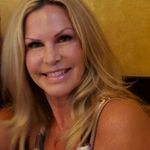 Shari Hall - @shari.hall.777 - Instagram