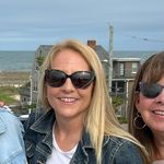 Shari Hall - @shari_222 - Instagram