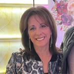 Shari Warner Rosenberg - @shari.rosenberg13 - Instagram