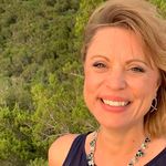 Shari Snyder - @hillcountryshedsandstudios - Instagram