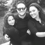 Shari Zimmerman-Walsh - @adelezimmy - Instagram