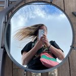 Sharon Yogabrigade Amsterdam - @sharonlbartels - Instagram
