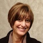 Sharon Bechtold - @coloringintentions - Instagram