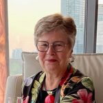 Sharon Comstock - @sharoninstant - Instagram