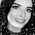 Sharon Costello - @runwayextensions2022 - Instagram
