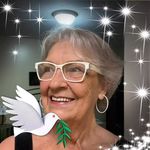 Sharon Dickie - @sharon_dickie.75 - Instagram