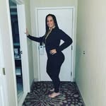 Sharon Elizabeth - @ariesqueen_0407 - Instagram