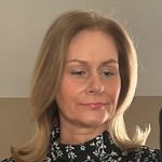 Flame free wax by Sharon - @sharon_falkner73 - Instagram
