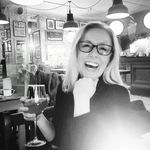 Sharon Farrow - @sfarrow81 - Instagram