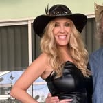 Sharon ferrell - @vintagebarbie29 - Instagram
