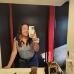 Sharon Galindo - @sharoncg.07 - Instagram