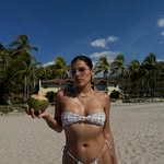 Sharon Gallo - @sharongalloz - Instagram