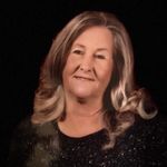 Sharon Handley - @handley8006 - Instagram