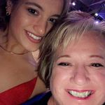 Sharon Hauser - @sharonhaus_ - Instagram