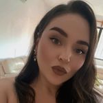 Sharon Velasco - @sharon_velascobo - Instagram