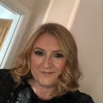Sharon McGowan - @tropicskinwith_sharon - Instagram