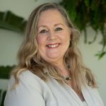Sharon McNally - @montessoriandparenting - Instagram