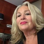 Sharon Munroe - @sharonzmunroe - Instagram