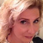 Sharon Nowak - @fabsnowy - Instagram