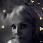 Sharon Nuttall - @sharnuttall - Instagram