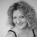 Sharon Olney - @shaza_babe - Instagram