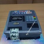 Olaoye Oladayo Mayomi Arnisha - @tom_sharon_cake_pasteries - Instagram
