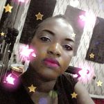 Sharon Priest - @sharon_ikekhua - Instagram