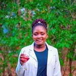 Sharon Ratidzo - @sharonsixpence - Instagram