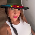 Sharon Meléndez - @sharonstylesorcerer - Instagram