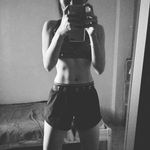 Sharon Tee - @sharonteefitness - Instagram