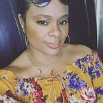 Sharon Thompson - @shay.fashions - Instagram