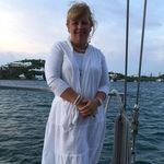 Sharon Tozzi - @shazzatozzi - Instagram