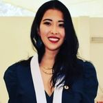 Sharon Velez - @dr.sharonvelez - Instagram