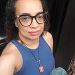 Sharon Velez Diodonet - @livinglavidaloca217 - Instagram