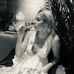 SHARON NAOMI VISSER - @sharonnvisser - Instagram