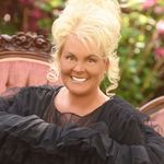 Sharon Walker - @sharonwalkermusic - Instagram