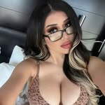 @sha_rronbell - Instagram
