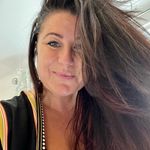 Sharron Bennett-Cairns - @shazzyc84 - Instagram