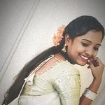 𝖘𝖒𝖎𝖑𝖊___𝖖𝖚𝖊𝖊𝖓 - @shashi__suri - Instagram