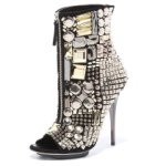 Shaun Chase - @theshoequeenscourt - Instagram