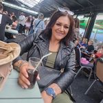 Shauna Johnston - @the_chronicles_of_shauna - Instagram