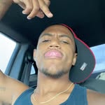 @shawnchez__ - Instagram