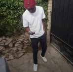 Shown Julius - Facebook