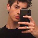 Rue Shawn - @rue_shawn - Instagram