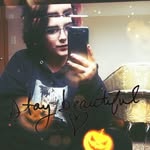 Shawna Dee Embrey - @memyselfandi04221999 - Instagram
